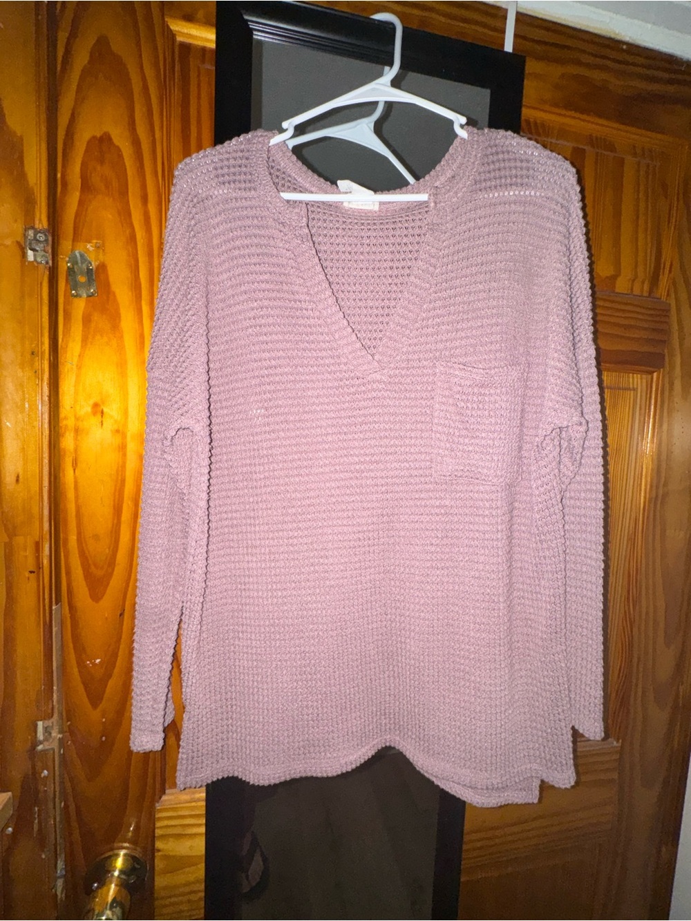 BiBi Waffle Knit V-Neck Sweater in Dusty Pink